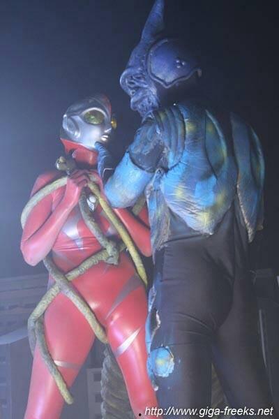 奥特曼女队员视频,守护地球的美丽战士